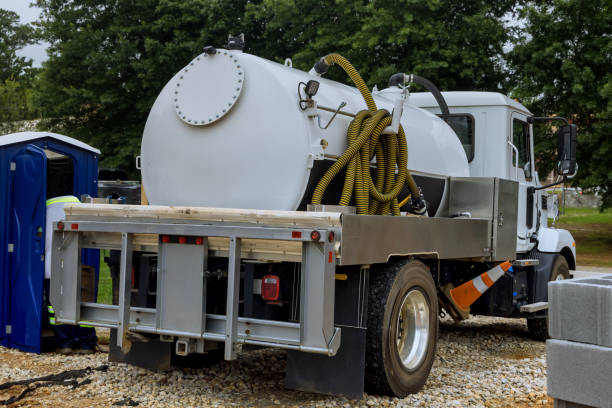 Affordable portable toilet rental in Forsgate, NJ